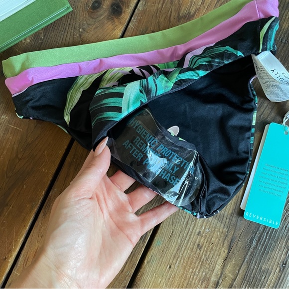 Seafolly Las Palms Hi Rise Bikini Bottoms - Picture 5 of 5